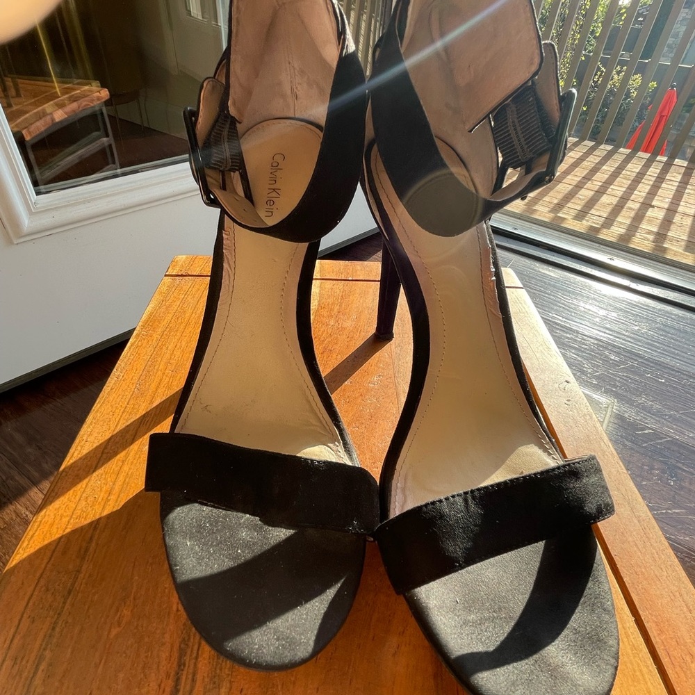 Size 10 - Calvin Klein - Black Sandals